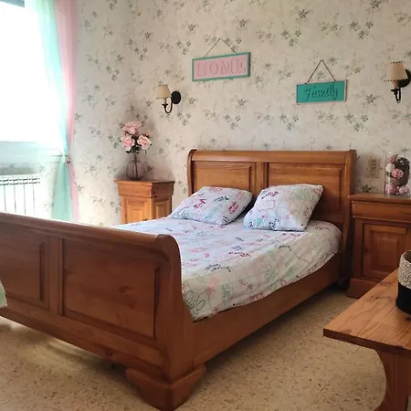 Charming 120 M House In * 카베스타니