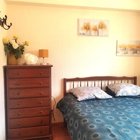 Charming 120 M House In * Кабестань