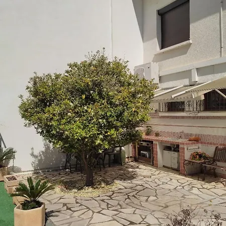 Charming 120 M House In 펜션
